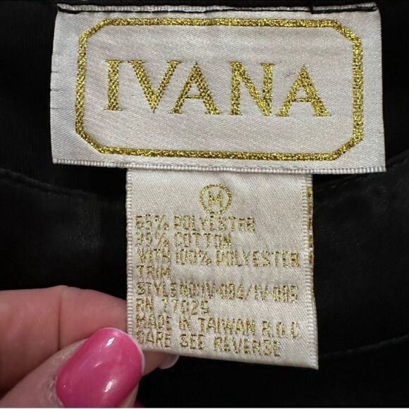 Ivana Vintage Black & Gold Button Detail 3/4 Sleeve Split Hem Blouse Sz Medium - Picture 5 of 10